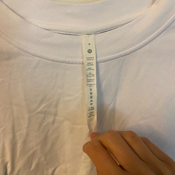 Lululemon • Perfectly Oversized Crew - Picture 4 of 6